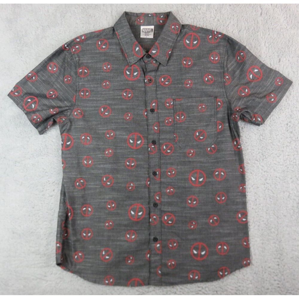 Mens Marvel Short Sleeve Button Front Shirt‎ Size L Red Gray Deadpool All Over